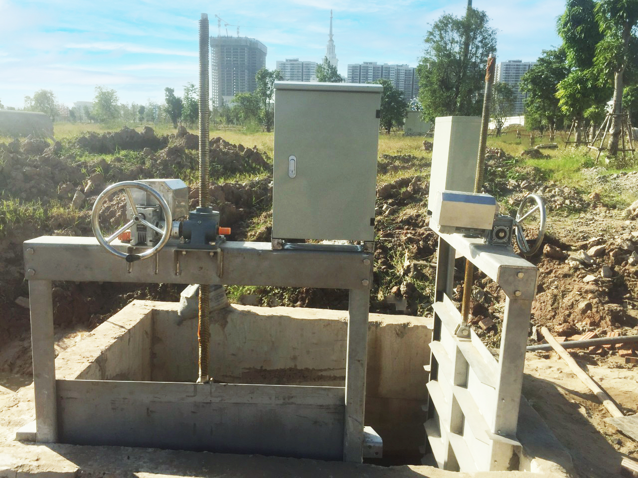 Van cửa phai ATEC
